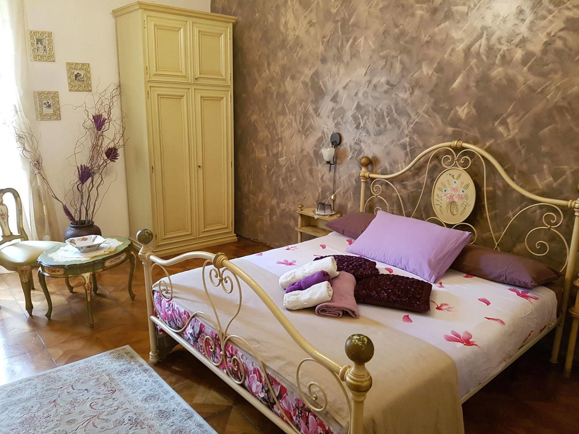 Bed And Breakfast Al Cucherle Trieste Bagian luar foto