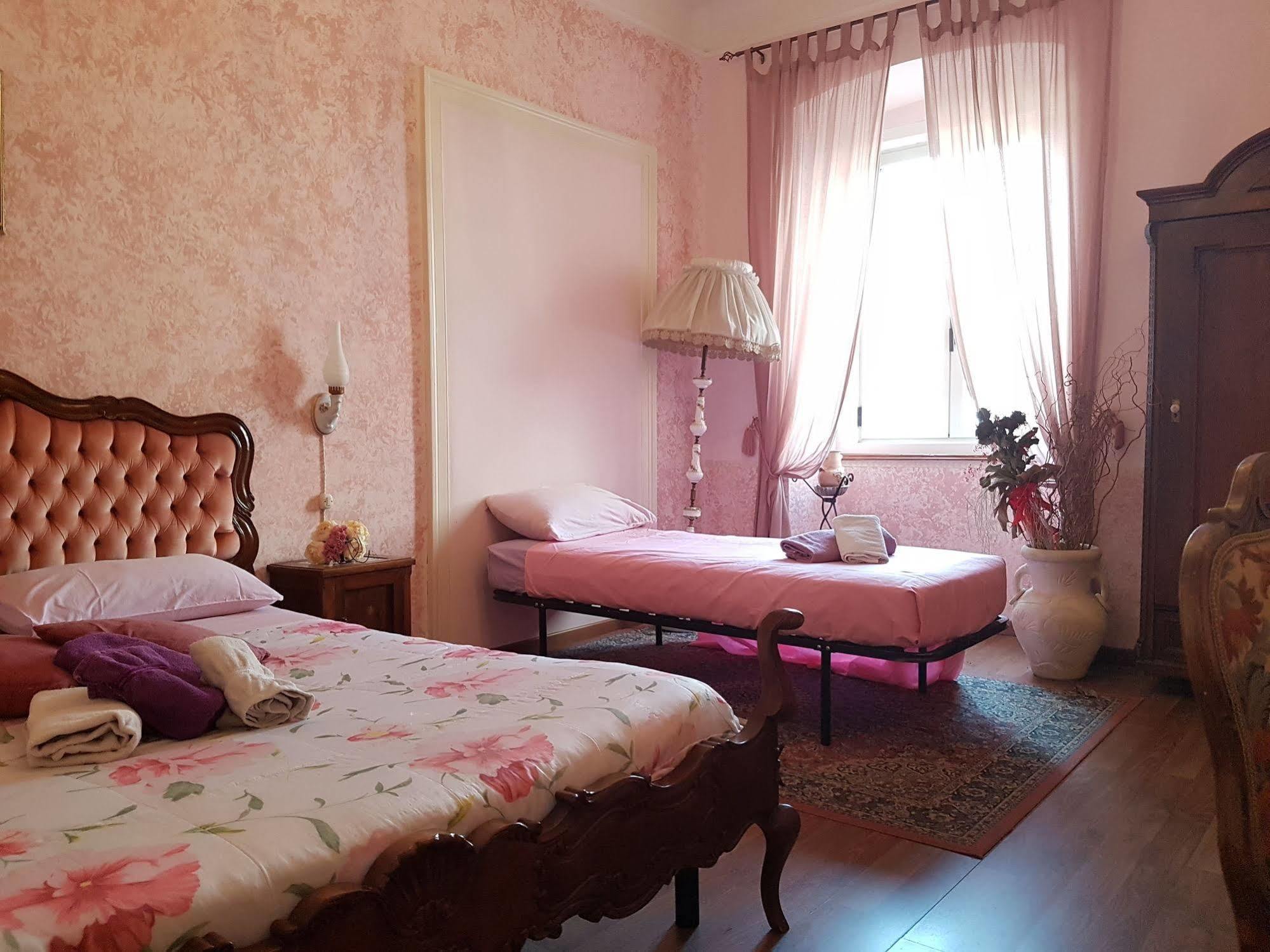 Bed And Breakfast Al Cucherle Trieste Bagian luar foto