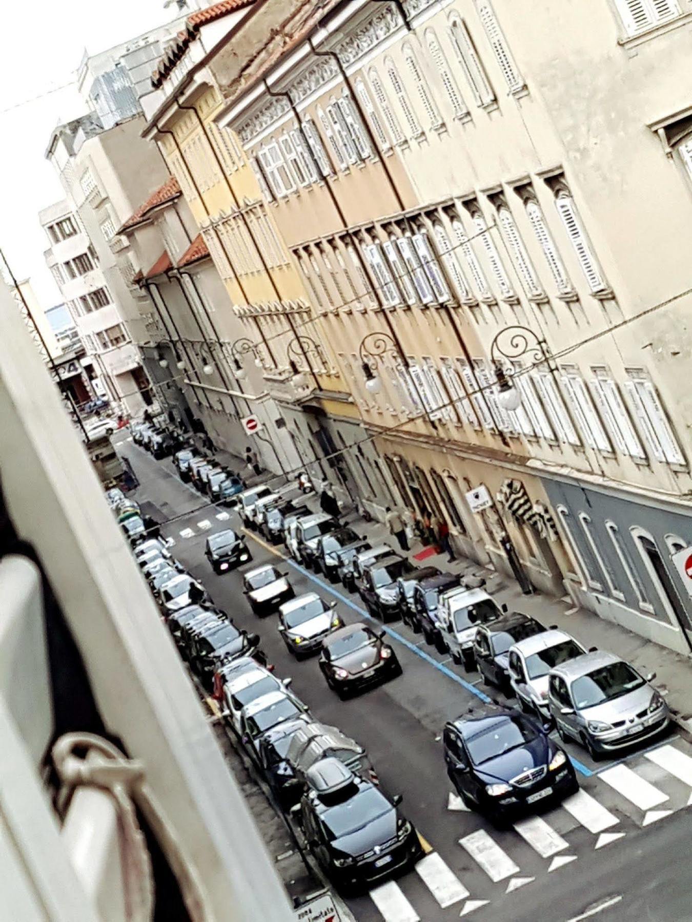 Bed And Breakfast Al Cucherle Trieste Bagian luar foto