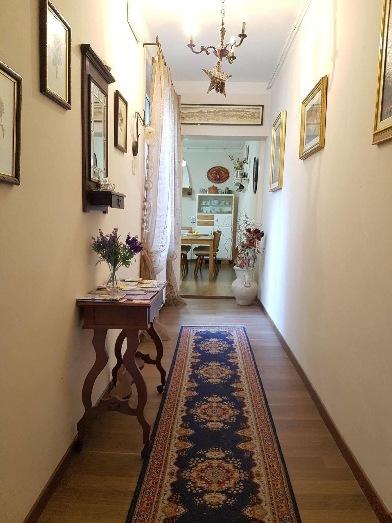 Bed And Breakfast Al Cucherle Trieste Bagian luar foto